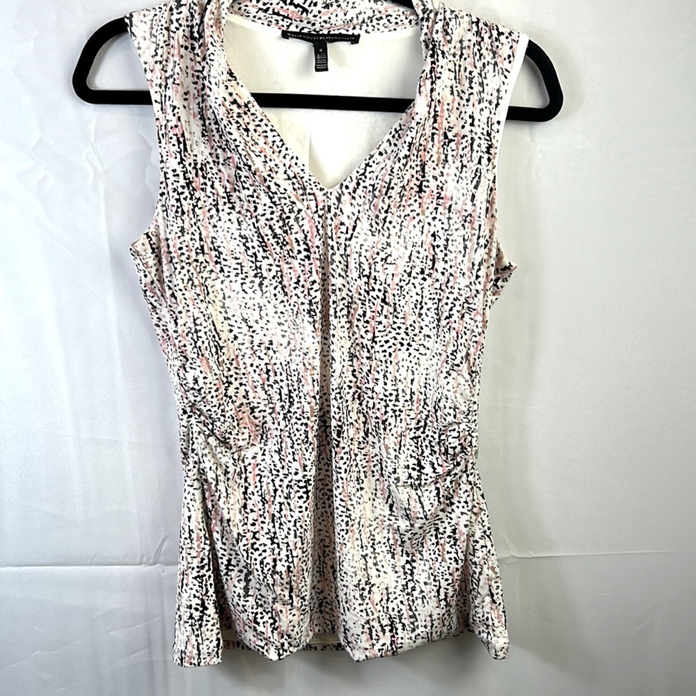 White House Black market sleeveless top like new. Lined. Size small/P